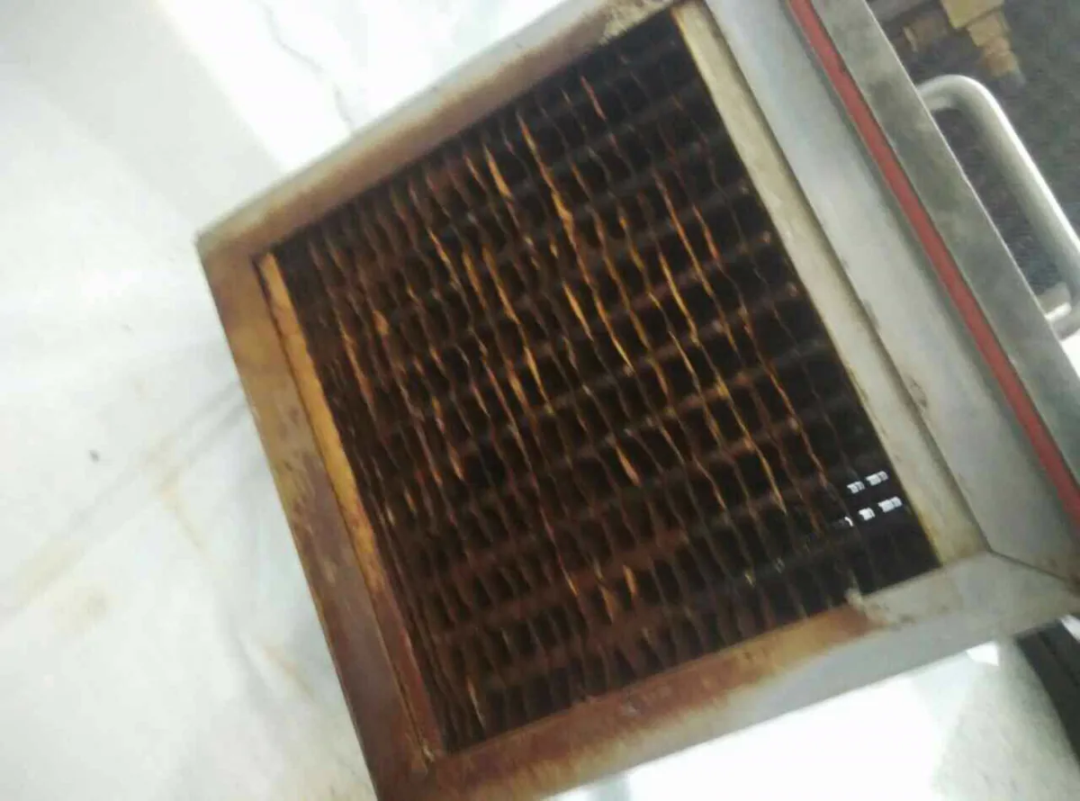 Reflow oven cooler after cleaning