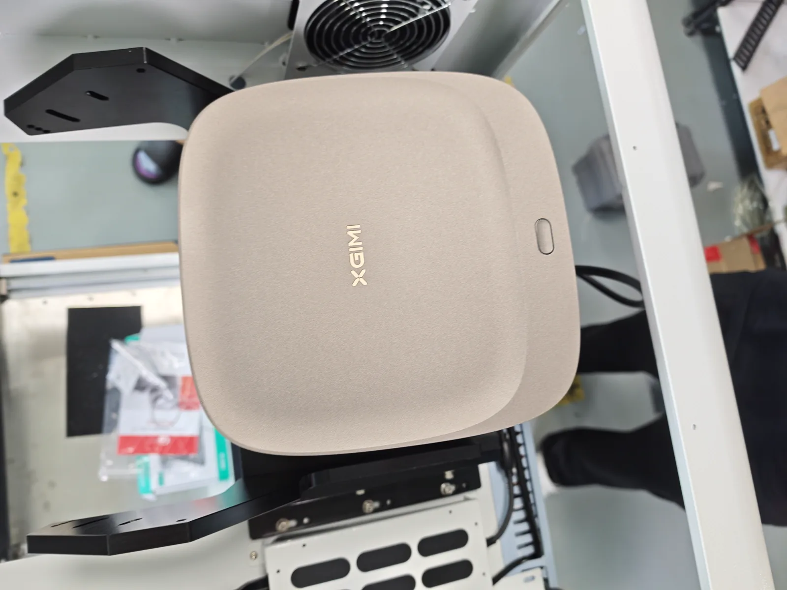 Top view of the XGIMI projector mounted in the S-501T inline AOI system
