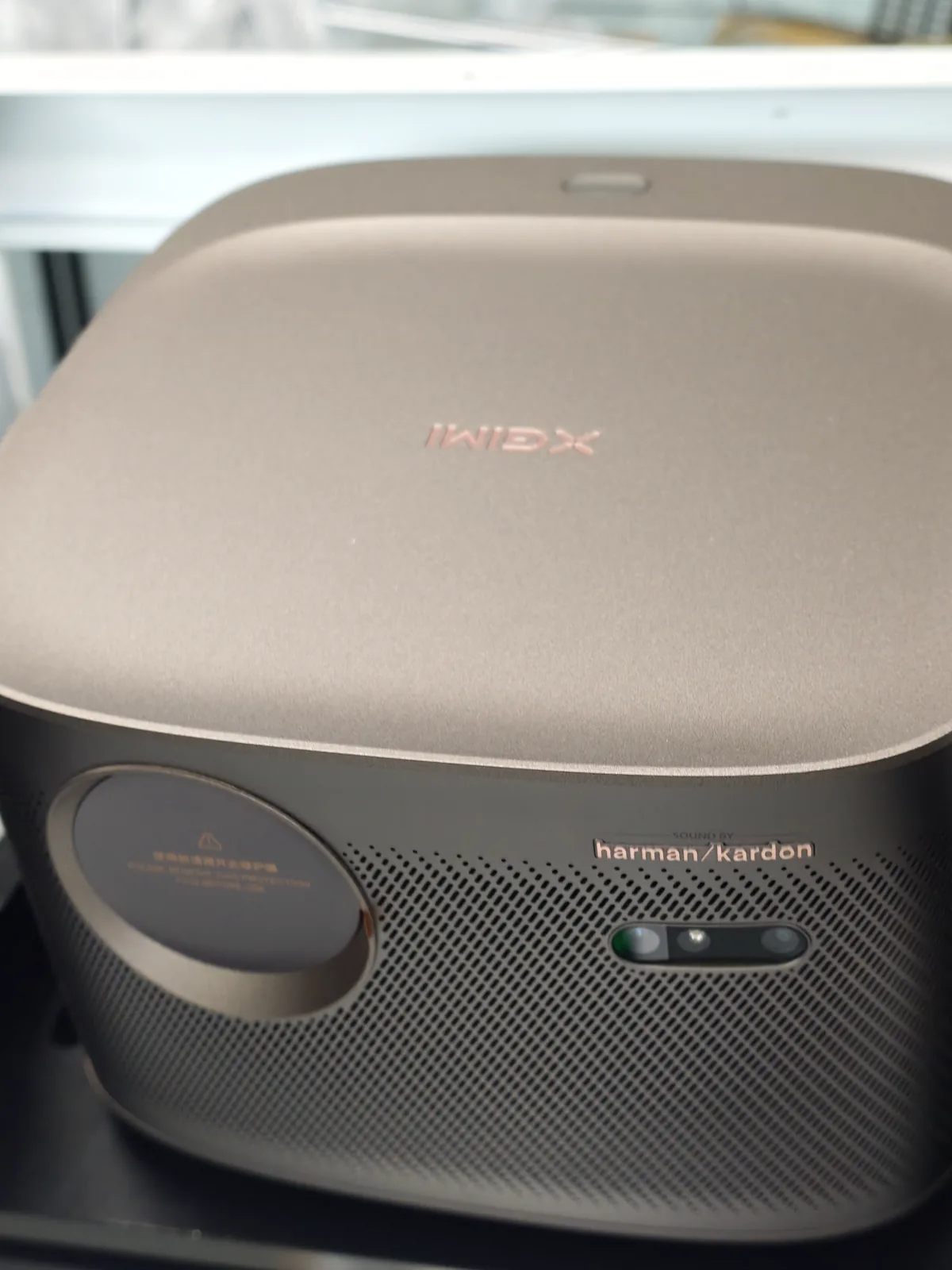 XGIMI projector used in the S-501T inline AOI system