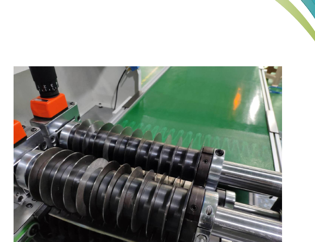 SC-900 multi-blades cutting head close-up